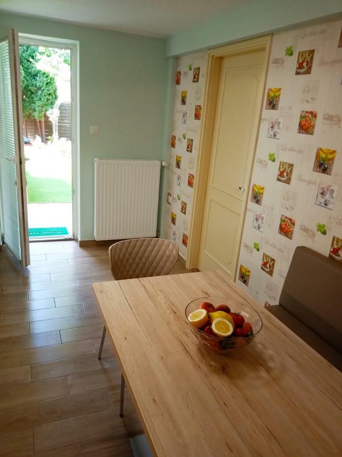 Valentina Apartman Lägenhet Eger Exteriör bild